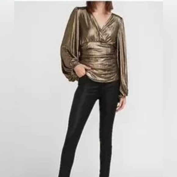 NWT EXPRESS Ribbed Gold Metallic Ruched Top - Picture 5 of 11